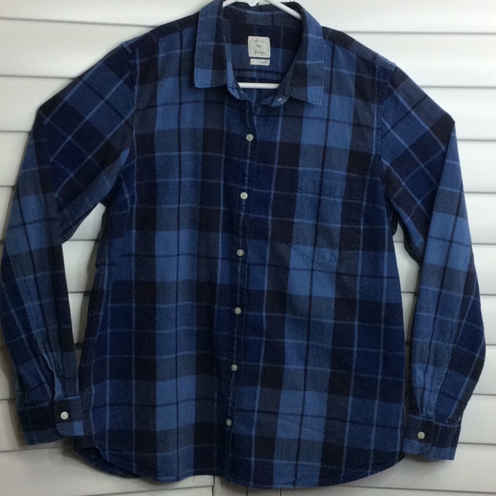🚫Sold🚫 Gap Fitted Boyfriend Shirt Blue Plaid